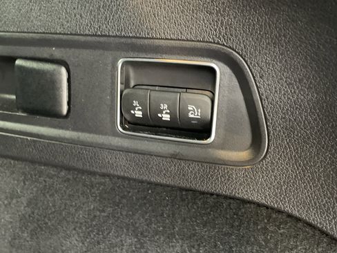 Certified 2025 Mercedes-Benz GLS 63 AMG 4MATIC image 12