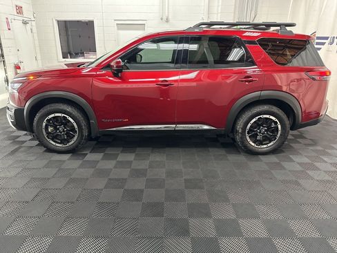 Used 2024 Nissan Pathfinder Rock Creek image 6