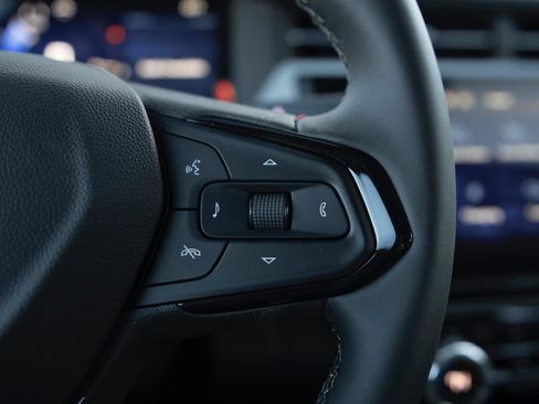 New 2027 Chevrolet Bolt RS w/ Technology Package FWD image 15