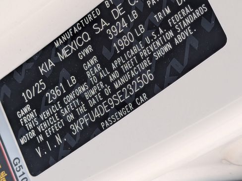 New 2025 Kia K4 EX image 31