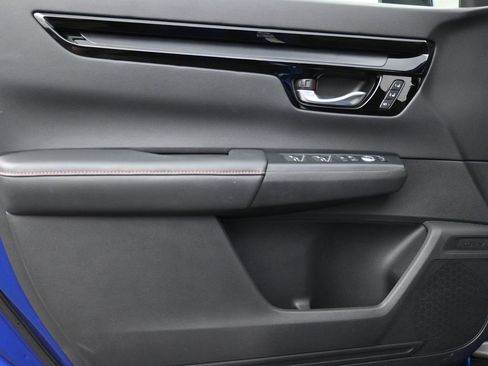 Used 2024 Honda CR-V Sport Touring image 9