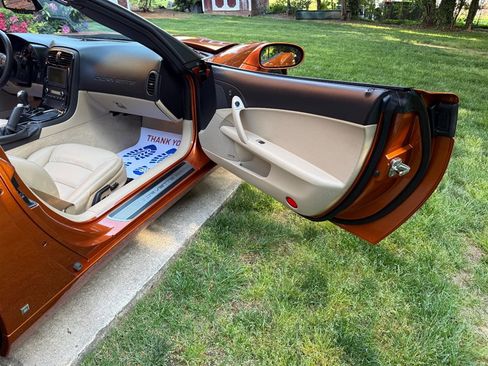 Used 2008 Chevrolet Corvette Convertible w/ Preferred Equipment Group image 61