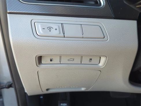 Used 2016 Hyundai Sonata Sport w/ Option Group 1V image 10