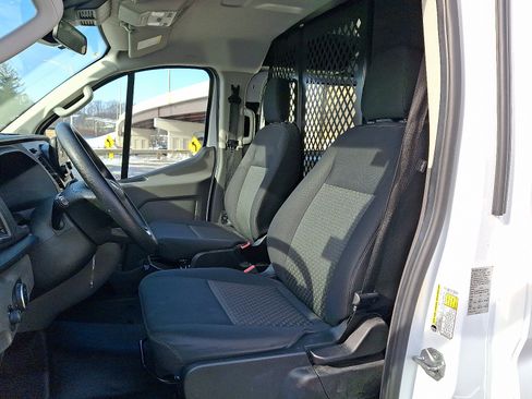 Used 2024 Ford Transit 250 Low Roof w/ Exterior Upgrade Package image 12