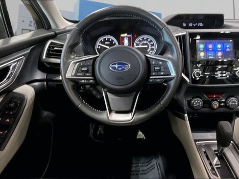 Used 2023 Subaru Forester Premium AWD/4WD image 8