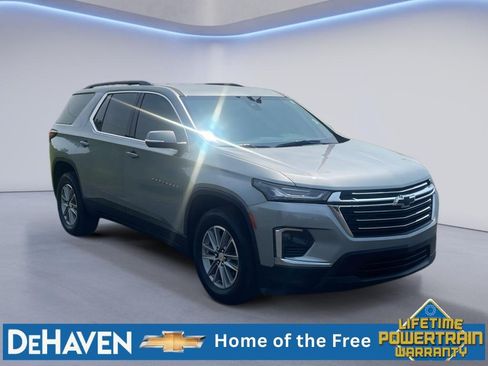 Used 2023 Chevrolet Traverse LT FWD image 8