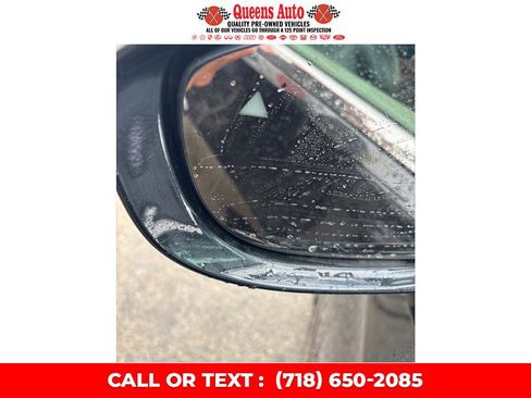 Used 2019 Chrysler Pacifica Touring-L image 33