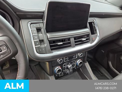 Used 2024 GMC Yukon AT4 w/ Technology Package AWD/4WD image 22