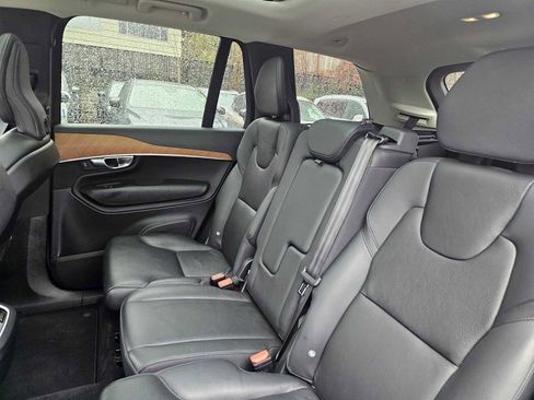 Used 2023 Volvo XC90 B6 Core w/ Protection Package Premier image 19