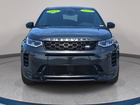 Used 2025 Land Rover Discovery Sport Dynamic SE AWD/4WD image 2