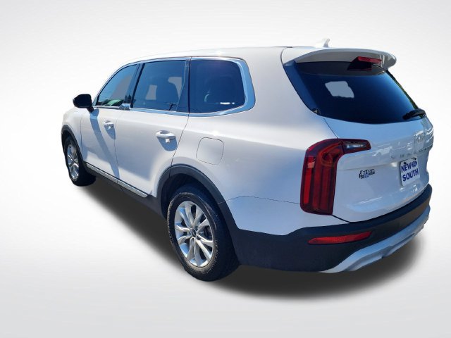 Used 2022 Kia Telluride LX FWD image 3