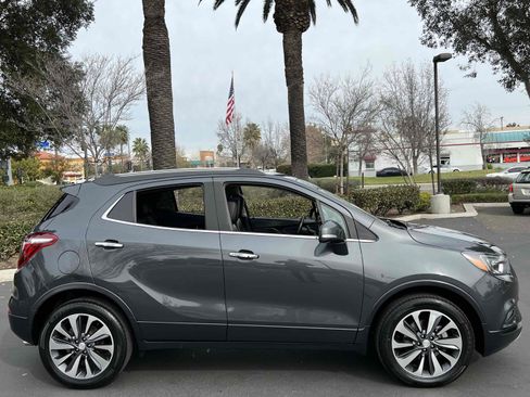 Used 2018 Buick Encore Essence image 15
