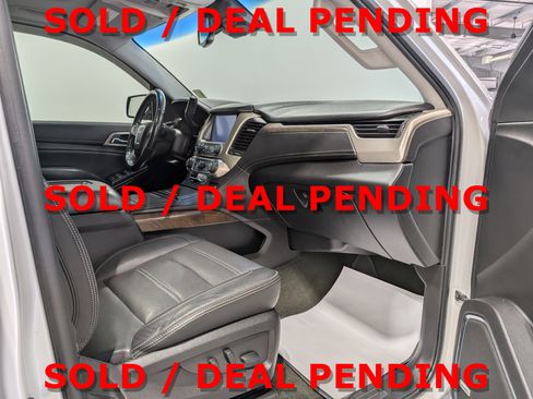 Used 2018 GMC Yukon Denali w/ Denali Ultimate Package AWD/4WD image 18