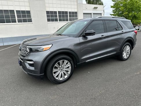 Used 2021 Ford Explorer Limited w/ Hybrid Equipment Group 310A AWD/4WD image 2