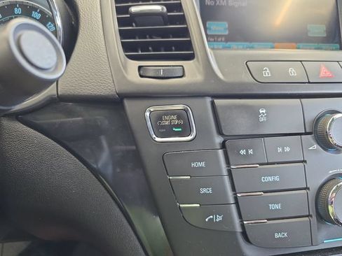 Used 2013 Buick Regal Premium FWD image 22