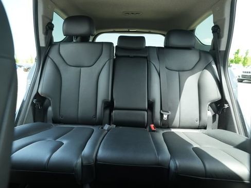 Used 2020 Hyundai Santa Fe Limited AWD/4WD image 39