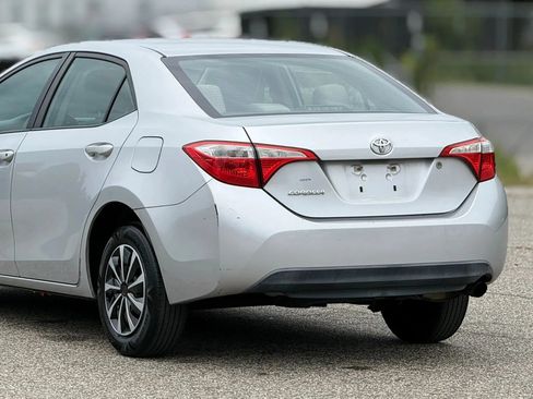 Used 2014 Toyota Corolla L FWD image 16