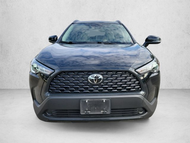 Used 2023 Toyota Corolla Cross LE w/ Moonroof Package AWD/4WD image 27