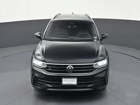Used 2022 Volkswagen Tiguan SE R-Line FWD image 28