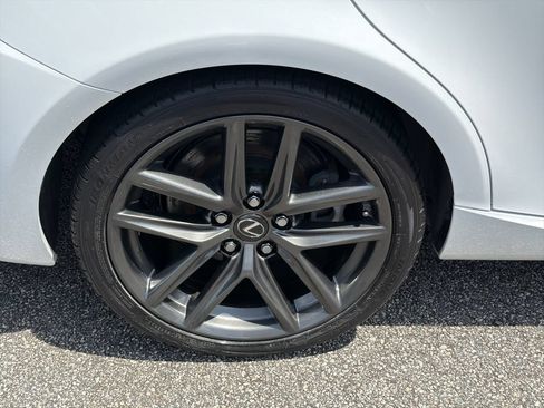 Used 2017 Lexus IS 350 F Sport w/ F Sport Package RWD image 17
