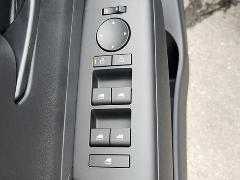 New 2026 Hyundai Kona SE image 14