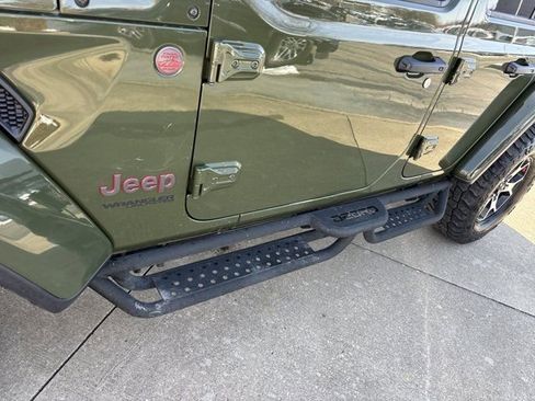 Used 2021 Jeep Wrangler Unlimited Rubicon image 16