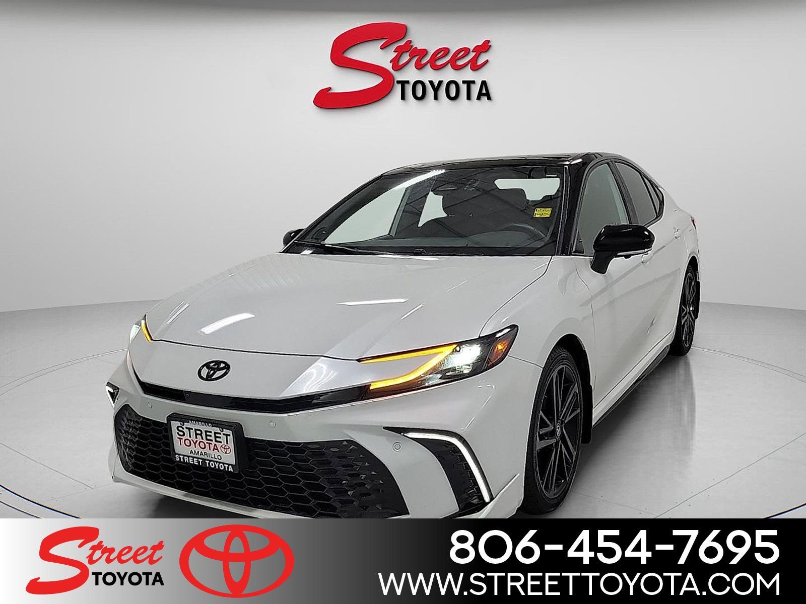 Certified 2025 Toyota Camry XSE w/ Premium Plus Package FWD image 1