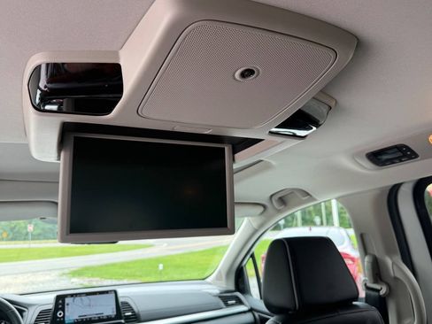 Used 2025 Honda Odyssey Touring image 27