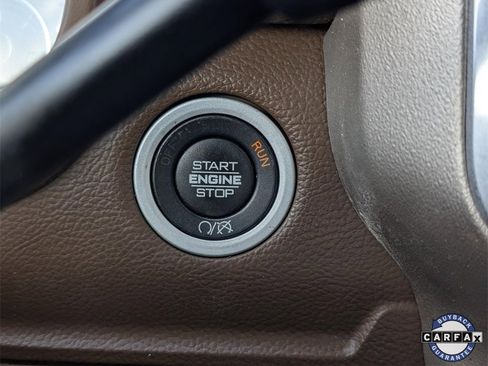 Used 2019 RAM 2500 Laramie image 17