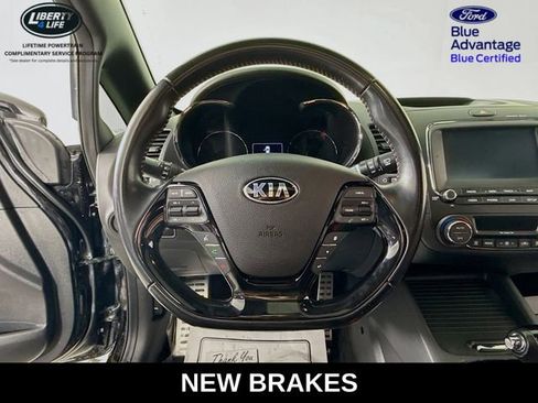 Used 2017 Kia Forte SX w/ SX Premium Tech Package image 11