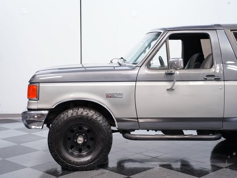 Used 1989 Ford Bronco AWD/4WD image 19