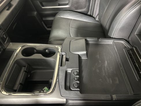 Used 2018 RAM 2500 Laramie w/ Sport Appearance Group image 23