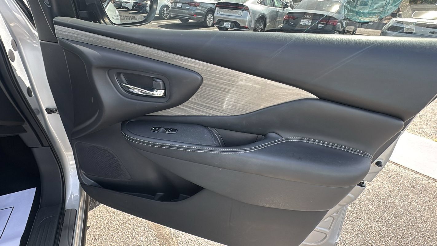 Used 2018 Nissan Murano Platinum AWD/4WD image 21