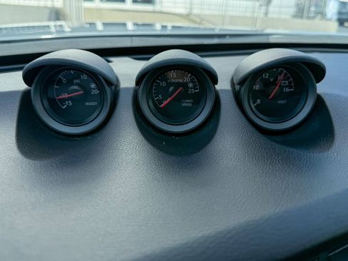 Certified 2024 Nissan Z Performance w/ Floor Mat Package image 12