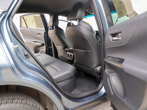 Certified 2024 Toyota Venza XLE AWD/4WD image 37