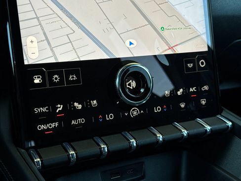 New 2026 GMC Terrain Elevation w/ Elevation Premium Package FWD image 21