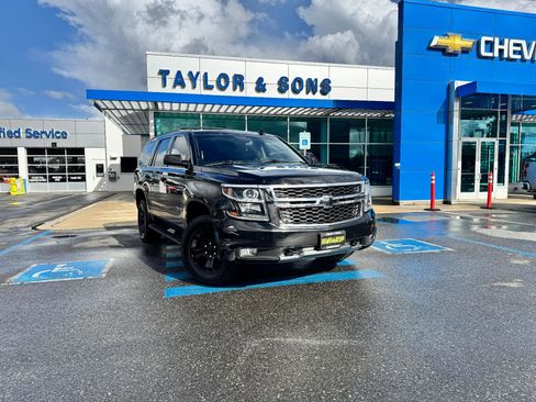 Used 2019 Chevrolet Tahoe LT image 1