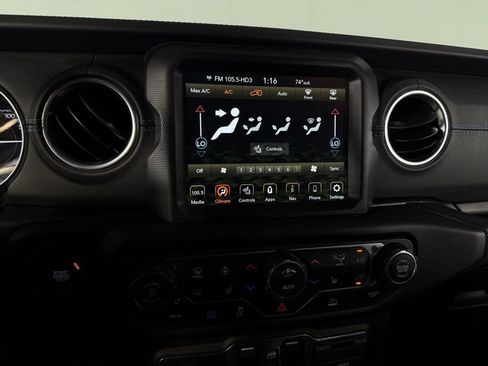 Used 2023 Jeep Wrangler Unlimited Rubicon 4xe w/ Steel Bumper Group image 17