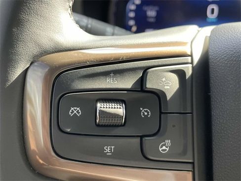 Certified 2024 Chevrolet Suburban High Country image 24