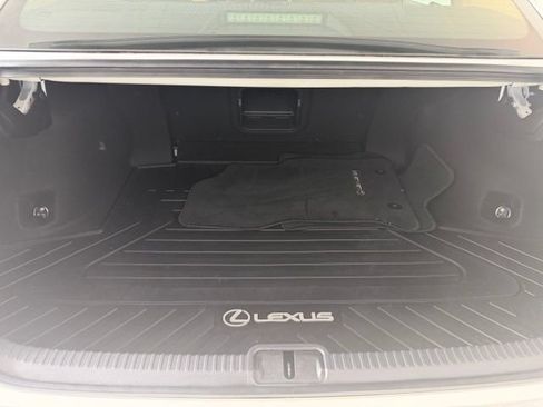 Used 2023 Lexus ES 250 w/ Premium Package AWD/4WD image 22