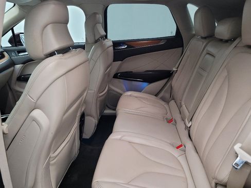 Used 2018 Lincoln MKC Select w/ Select Plus Package AWD/4WD image 18