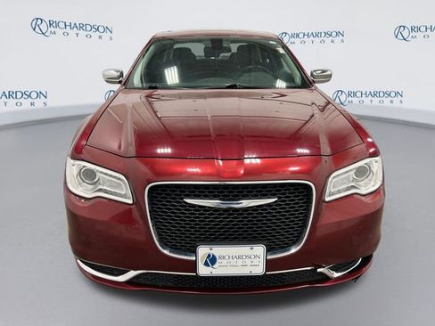 Used 2016 Chrysler 300 Limited image 8