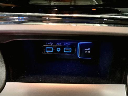 Used 2020 Jeep Grand Cherokee Limited AWD/4WD image 31