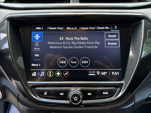 Used 2021 Chevrolet TrailBlazer LT w/ Convenience Package AWD/4WD image 13