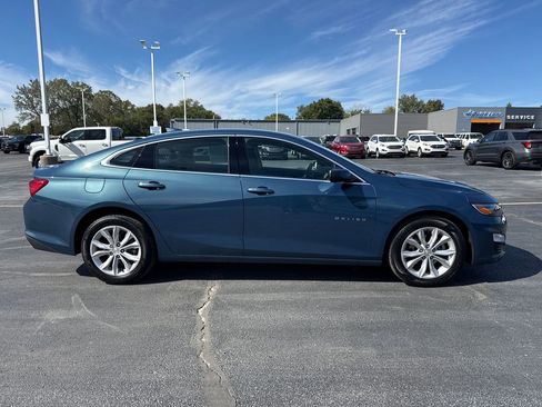Used 2025 Chevrolet Malibu LT image 6