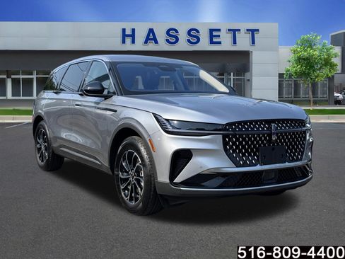 Used 2026 Lincoln Nautilus Premier w/ Equipment Group 102A AWD/4WD image 1