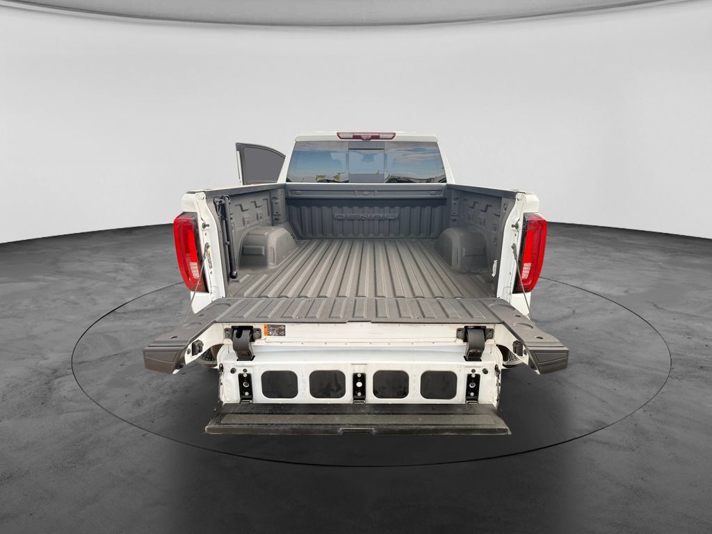 Used 2023 GMC Sierra 1500 Denali w/ Technology Package AWD/4WD image 34