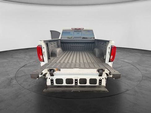 Used 2023 GMC Sierra 1500 Denali w/ Technology Package AWD/4WD image 34