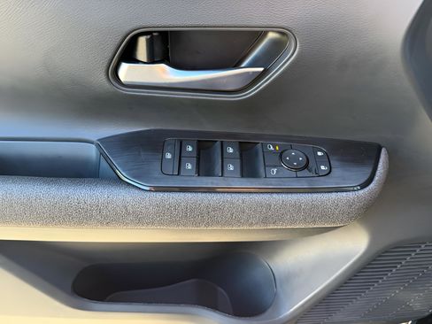New 2026 Nissan Kicks SV w/ SV Premium Package FWD image 20