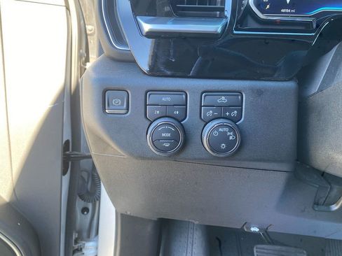 Used 2022 Chevrolet Silverado 1500 LT image 14